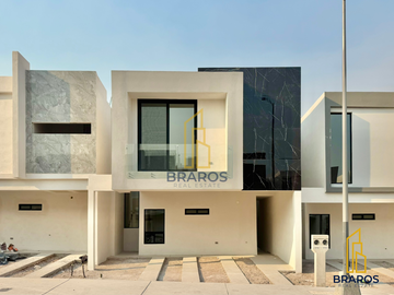 Casa en venta totalmente nueva en zona de la cantera modelo Laos