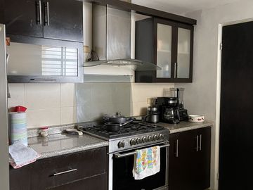 CASA EN VENTA EN LAS LOMAS SECTOR BOSQUES - GARCIA NL