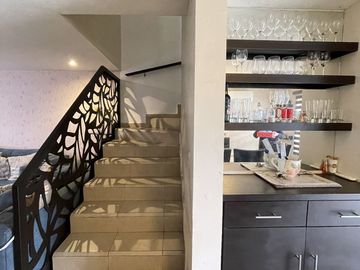 CASA EN VENTA EN LAS LOMAS SECTOR BOSQUES - GARCIA NL