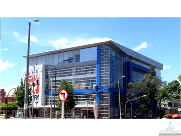 Vendo Amplio Apartamento Santa Bárbara 124m2Terraz