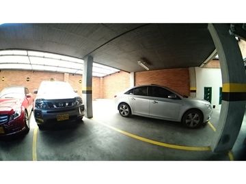Vendo Amplio Apartamento Santa Bárbara 124m2Terraz