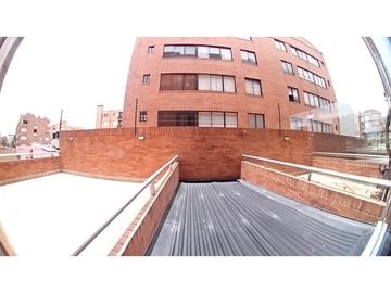 Vendo Amplio Apartamento Santa Bárbara 124m2Terraz
