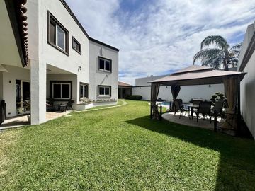 Casa en Venta en Cumbres, Monterrey