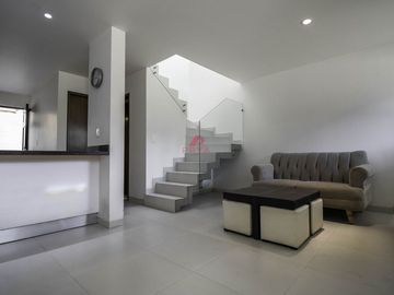 Venta de casa en Valle de San isidro , Zapopan ,Jal
