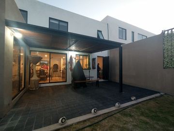 Casa en Venta para inversionista rentada actualmente