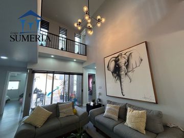 Casa en venta en Residencial Leones