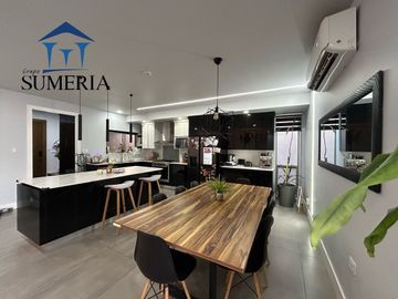 Casa en venta en Residencial Leones
