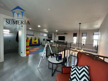 Casa en venta en Residencial Leones