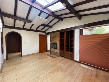 Se vende esta hermosa casa finca en la vía La Calera Bogotá