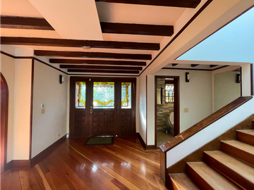 Se vende esta hermosa casa finca en la vía La Calera Bogotá