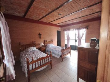 QUINTA RINCON DE LAS ROSAS, FRACC LOMAS DEL VALLE, SAHUAYO MICHOACAN
