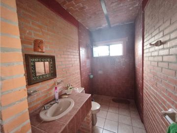 QUINTA RINCON DE LAS ROSAS, FRACC LOMAS DEL VALLE, SAHUAYO MICHOACAN