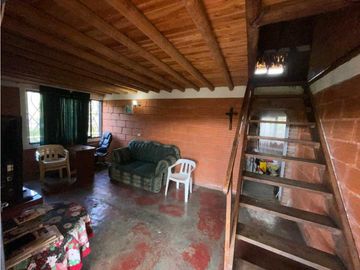 VENTA DE FINCA EN EL PEÑOL. cerca a la piedra