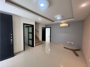 CASA EN VENTA CIUDAD JARDN