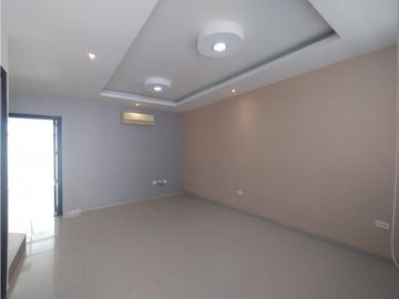 SE VENDE CASA EN CONJUNTO CIUDAD JARDIN
