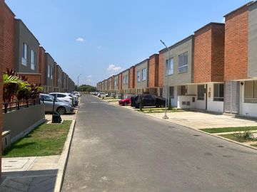 En Verde Alfaguara Vendo Casa En Conjunto Azora