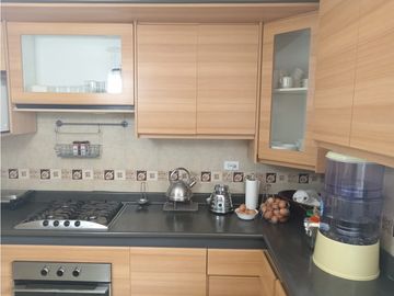 VENTA DEPARTAMENTO, SECTOR EMBAJADA AMERICANA Y SOLCA
