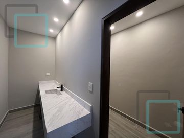 CASA EN VENTA BOSQUES DE LAS MISIONES ZONA CARRETERA NACIONAL SANTIAGO