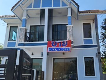 4 Bedroom Townhouse for sale in Ban Pom, Phra Nakhon Si Ayutthaya