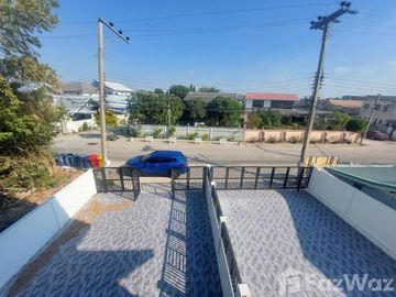 4 Bedroom Townhouse for sale in Ban Pom, Phra Nakhon Si Ayutthaya