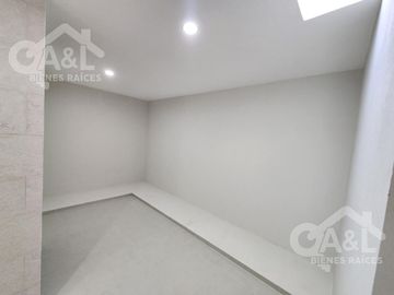 Casa en Venta en Fraccionamiento Paseo de la Reina