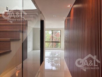 Casa en Venta en Fraccionamiento Paseo de la Reina