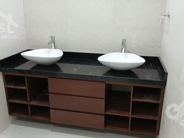 Casa en Venta en Fraccionamiento Paseo de la Reina