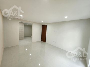 Casa en Venta en Fraccionamiento Paseo de la Reina