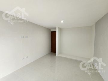 Casa en Venta en Fraccionamiento Paseo de la Reina
