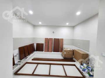 Casa en Venta en Fraccionamiento Paseo de la Reina