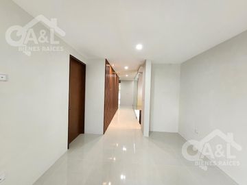 Casa en Venta en Fraccionamiento Paseo de la Reina