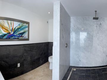 Espectacular Villa en Venta Frente al Mar en Puerto Aventuras - Riviera Maya