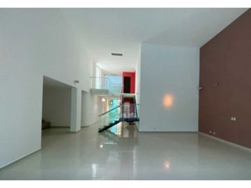 Venta de Casa en Costa Esmeralda, Costa Sur, Juan Díaz, Cod-J082