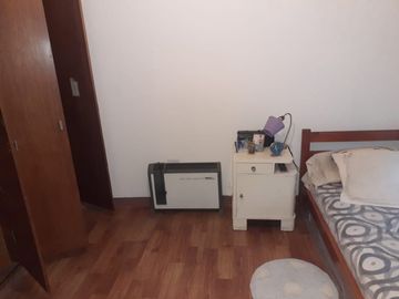 Casa PH en venta en Bernal Centro