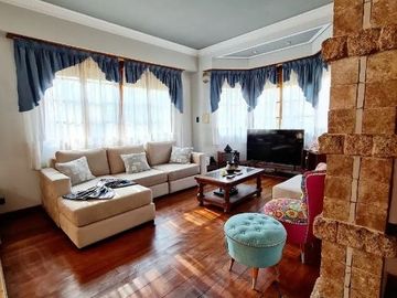 Casa en venta en Villa Gesell
