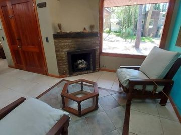 Chalet en venta en Carilo