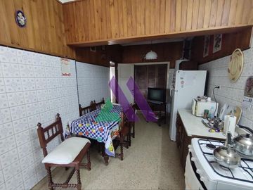 Departamento 4 ambientes con dependencias sin expensas