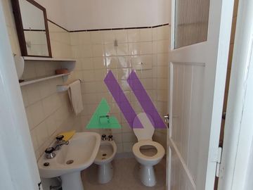 Departamento 4 ambientes con dependencias sin expensas