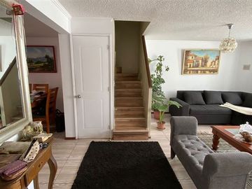 Casa en Venta en Condominio Las Catalpas / Camino a Melipilla