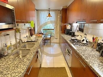 DEPARTAMENTO DÚPLEX EN VENTA, 5D, VITACURA