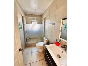 Se vende  casa en Peñuelas con terraza panorámica