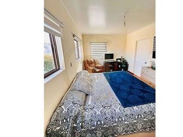 Se vende  casa en Peñuelas con terraza panorámica