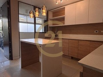 Precioso departamento 4 dormitorios Las Condes