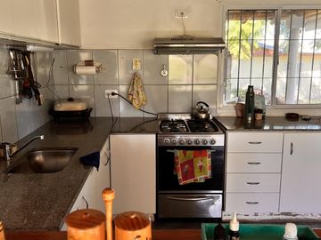 Casa con Importante parque entre Colón y San José