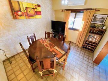 Departamento en  venta de cuatro ambientes en Beccar