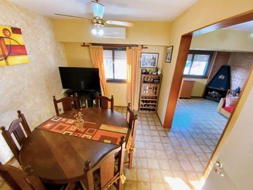 Departamento en  venta de cuatro ambientes en Beccar