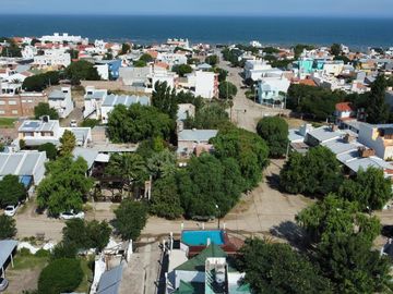 Venta Complejo de 8 Deptos   Casa, Quinta Bajada, Rio Negro, Balneario Las Grutas
