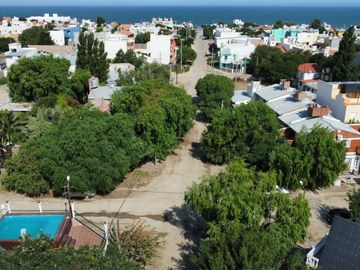 Venta Complejo de 8 Deptos   Casa, Quinta Bajada, Rio Negro, Balneario Las Grutas