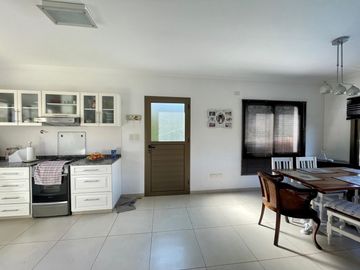 Oportunidad! Excelente casa en venta en Las Orquídeas