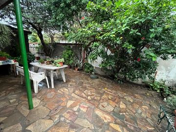 casa en B.Parque Field